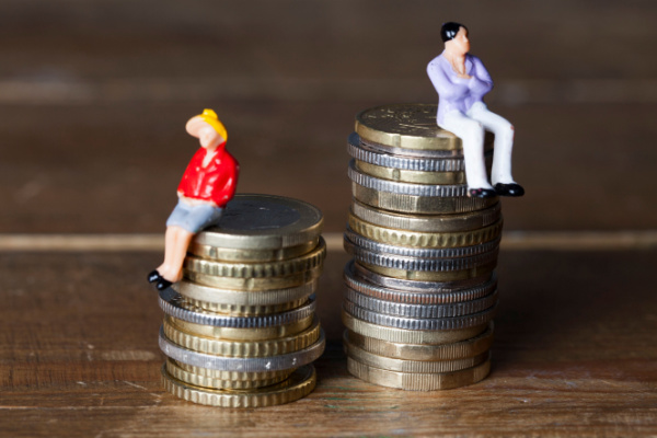 Lire la suite à propos de l’article Égalité salariale : les bulletins de paie peuvent être exigés !