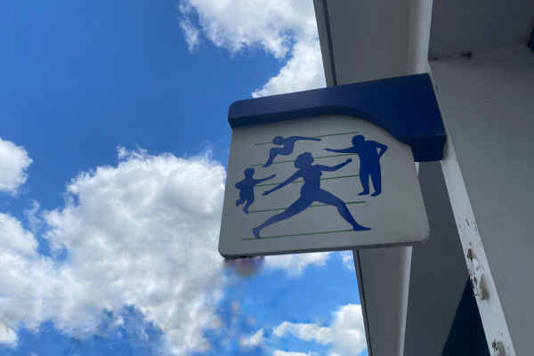 Lire la suite à propos de l’article Exercer une activité professionnelle pendant un arrêt maladie : possible ?