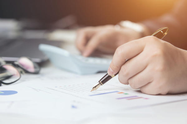 Lire la suite à propos de l’article Mai 2023 : revalorisation de l’allocation d’activité partielle et d’activité partielle de longue durée