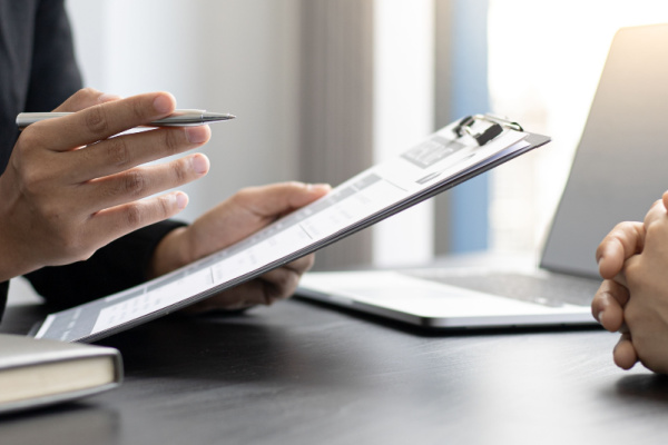 Lire la suite à propos de l’article Notification incomplète des droits = annulation systématique de la procédure douanière ?