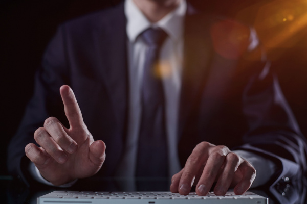 Lire la suite à propos de l’article C’est l’histoire d’un salarié qui déclare trop de revenus…