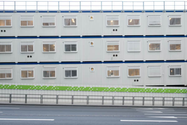 Lire la suite à propos de l’article Urbanisme : pérennisation d’une exception pour les structures démontables