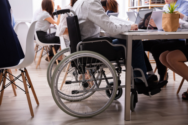 Lire la suite à propos de l’article Obligation d’emploi des travailleurs handicapés : quand faire votre déclaration en 2024 ?