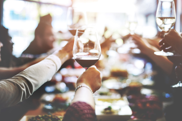 Lire la suite à propos de l’article C’est l’histoire d’un dirigeant adepte de la convivialité dans les relations d’affaires…