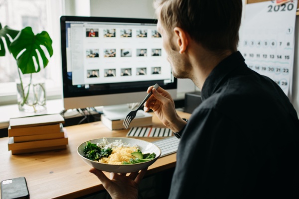 Lire la suite à propos de l’article Télétravailleur, un travailleur (pas toujours) comme les autres…