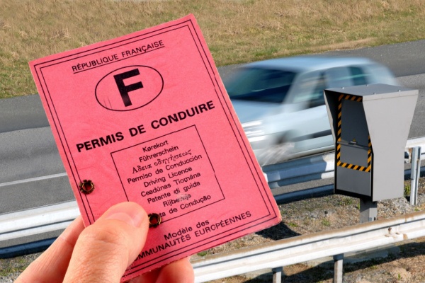 Lire la suite à propos de l’article Permis de conduire : nouveau contrat obligatoire !