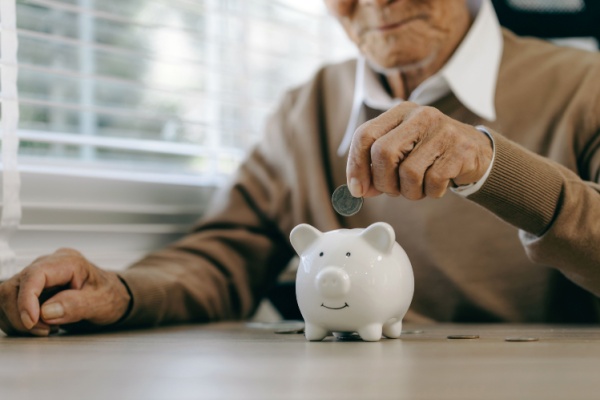 You are currently viewing Indemnité de départ à la retraite d’un avocat salarié : une rémunération ?