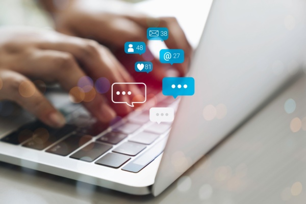 Lire la suite à propos de l’article Aspiration de données personnelles sur les réseaux sociaux : quelles sont les limites ?