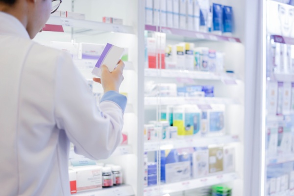 Lire la suite à propos de l’article Médicaments : la liste des intérêts majeurs publiée