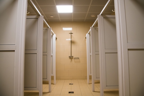 Lire la suite à propos de l’article Mines et carrières et mise à disposition obligatoire de douches : pour qui et comment ?