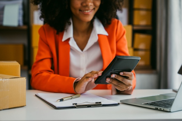 Lire la suite à propos de l’article Utilisation d’une adresse de domiciliation : quel est le lieu d’imposition ?