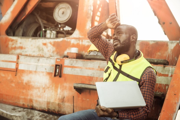 Lire la suite à propos de l’article Épisodes de chaleur intense : bientôt de nouvelles obligations pour l’employeur !