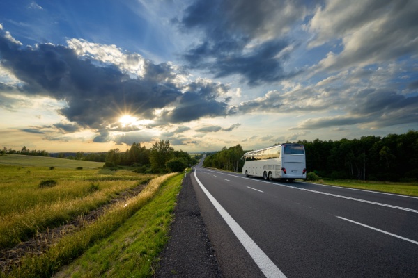 Lire la suite à propos de l’article Vers une suppression de la taxe sur l’exploitation des infrastructures de transport de longue distance ?