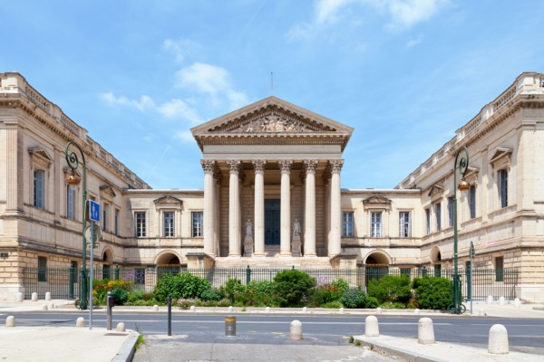 Lire la suite à propos de l’article Monuments historiques, démembrement de propriété et exonération fiscale : fin des difficultés pratiques