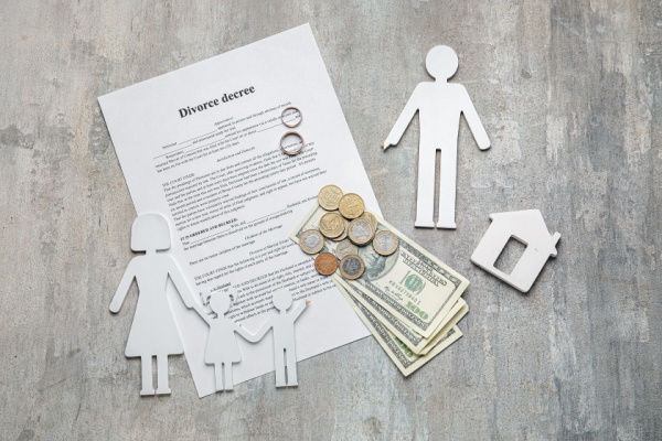 Lire la suite à propos de l’article Divorce et régime de participation aux acquêts : comment calculer l’enrichissement ?