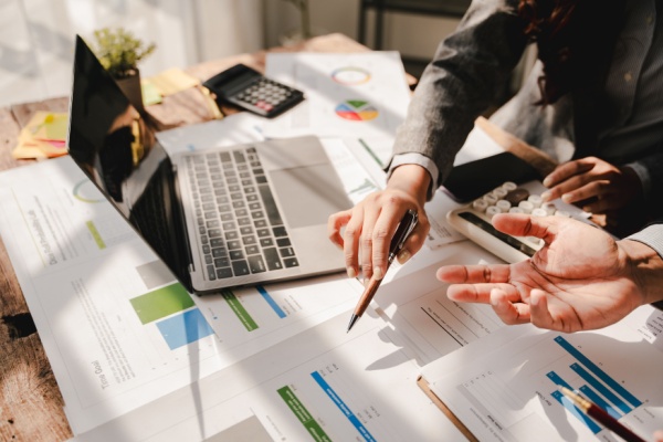 Lire la suite à propos de l’article Taux de cotisations sociales des clercs et employés de notaires – Année 2025