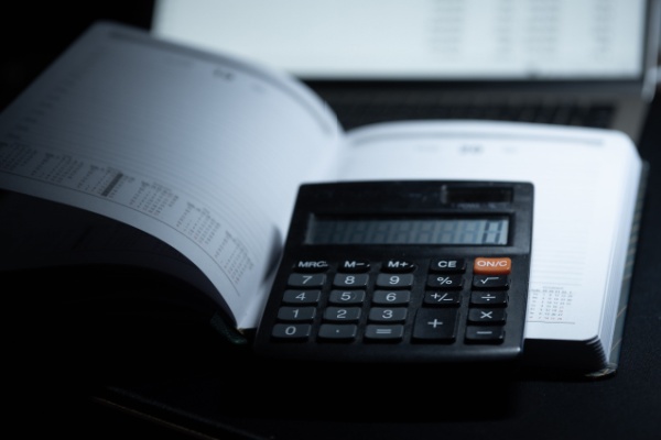 Lire la suite à propos de l’article Tarifs des greffiers des tribunaux de commerce – Privilèges et sûretés – 2024-2026