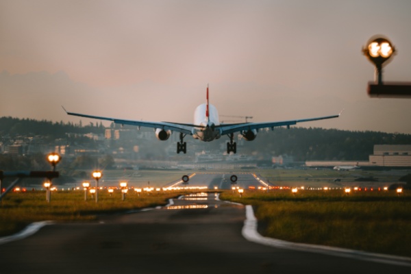 Lire la suite à propos de l’article Taxe sur le transport aérien : du nouveau pour 2026 !