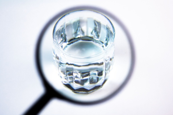 Lire la suite à propos de l’article Eau potable : les PFAS sous haute surveillance !