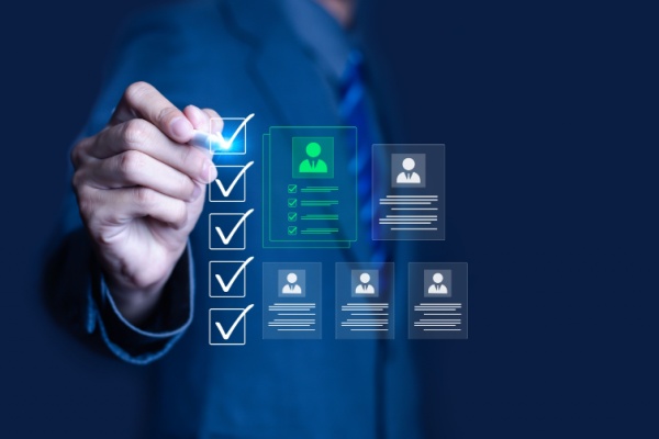 Lire la suite à propos de l’article ASC du CSE : le critère d’ancienneté prolongé