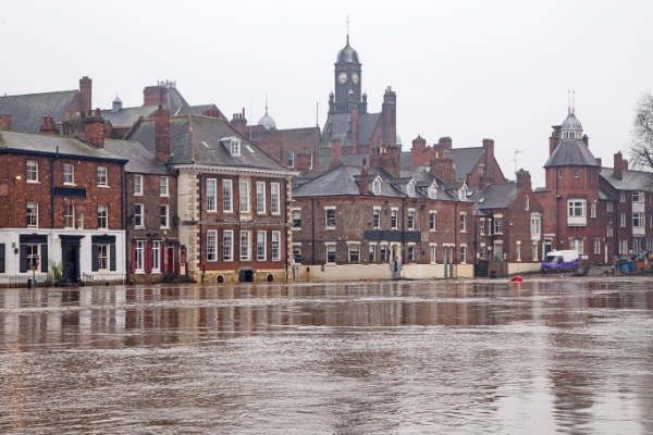 Lire la suite à propos de l’article URSSAF : soutien aux employeurs bretons suite aux inondations