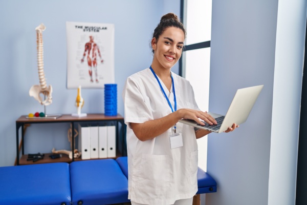 Lire la suite à propos de l’article Déontologie : une obligation renforcée pour les masseurs-kinésithérapeutes