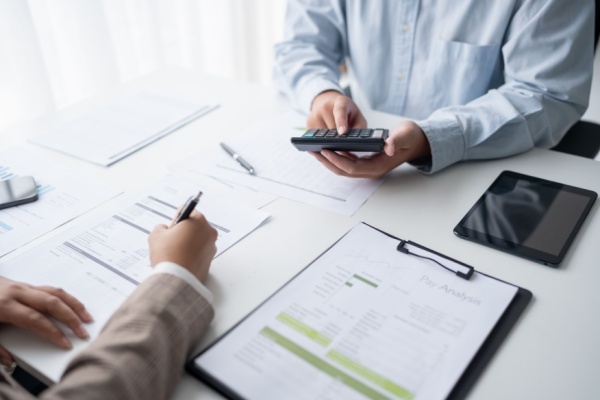 Lire la suite à propos de l’article Fiscalité des professionnels libéraux : une réforme qui suscite des interrogations