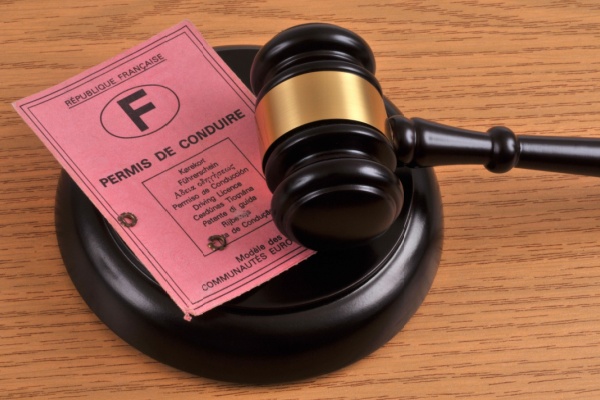 Lire la suite à propos de l’article Vérif Permis : simplification du contrôle