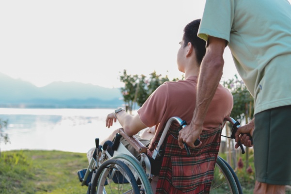 Lire la suite à propos de l’article Secteur agricole : un nouveau guide pour les parents aidants