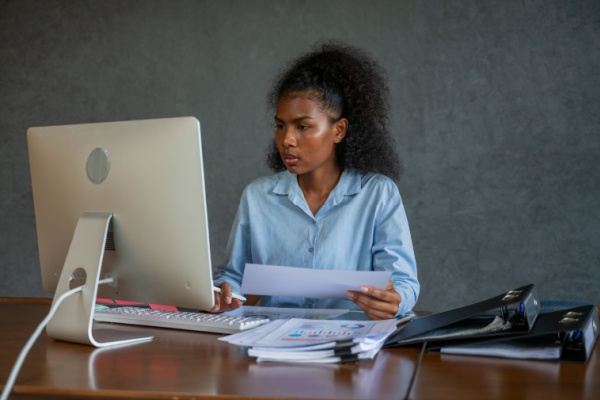 Lire la suite à propos de l’article Apprentissage : formalités simplifiées pour les entreprises