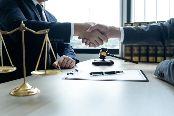 Lire la suite à propos de l’article Avocat : des nouveautés pour le contrat de collaboration