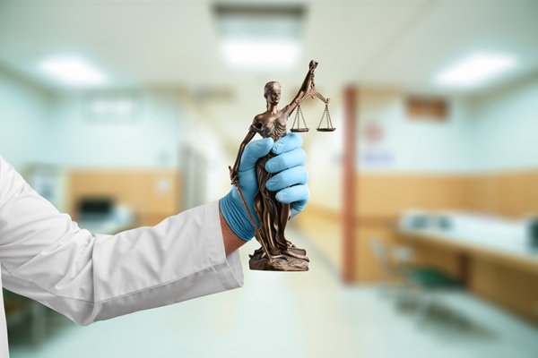 Lire la suite à propos de l’article Code de déontologie médicale : du nouveau
