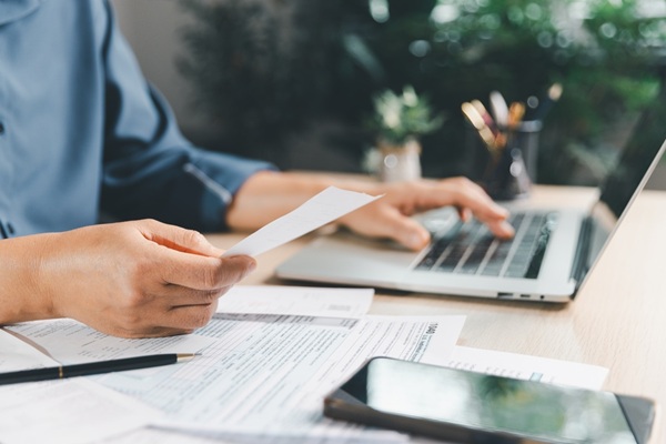 Lire la suite à propos de l’article Impôt sur le revenu : remboursements ou prélèvements à venir